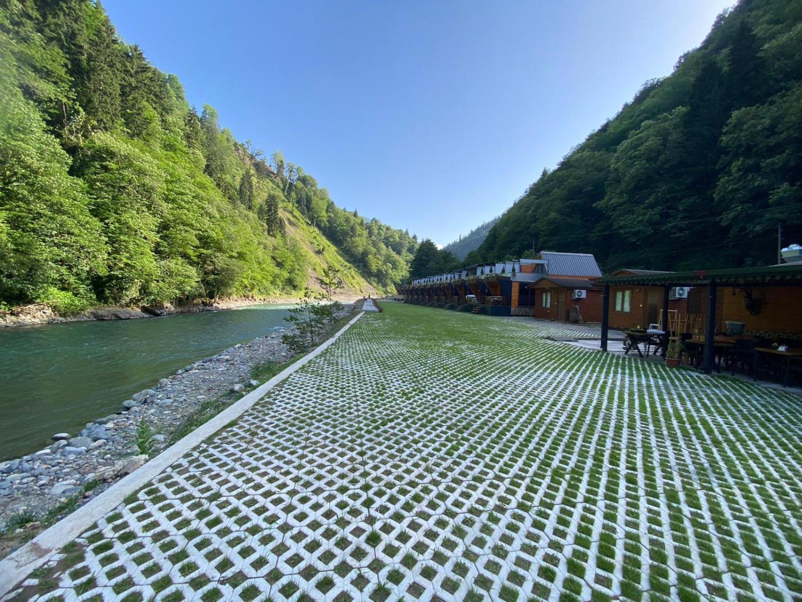 Yesilton Tatil Koeyue & Chalet Camlihemsin